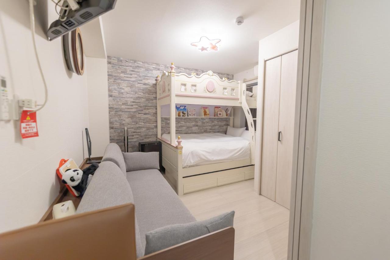 Guest House Nisso Осака Екстер'єр фото